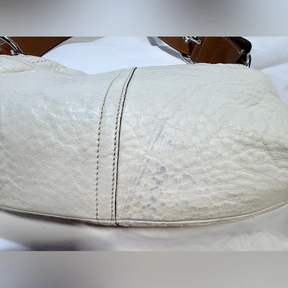 Coach White and Brown Shoulder Bag - Picture 11 of 12